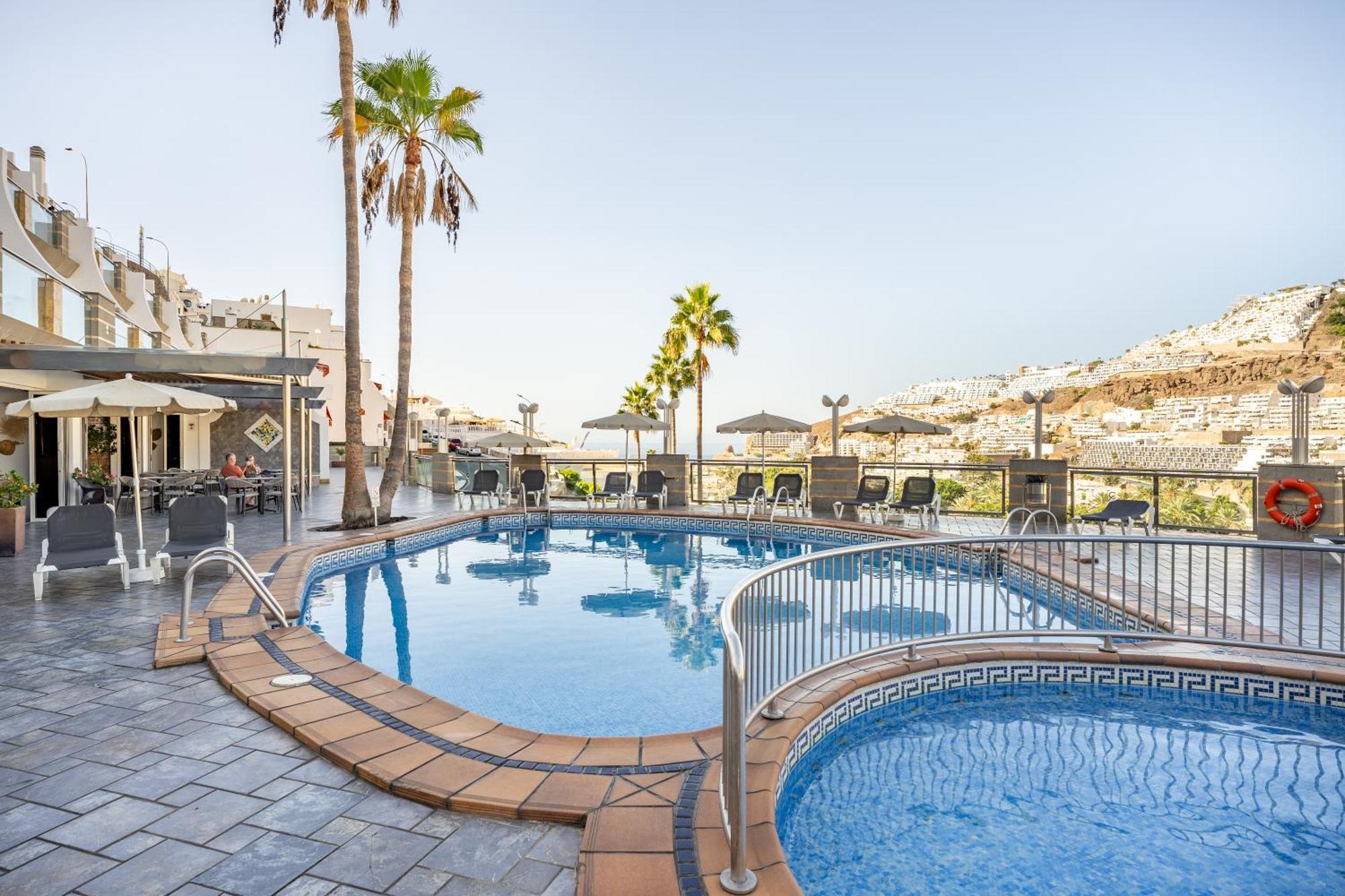 Cala Nova Apartamentos Puerto Rico  Zewnętrze zdjęcie